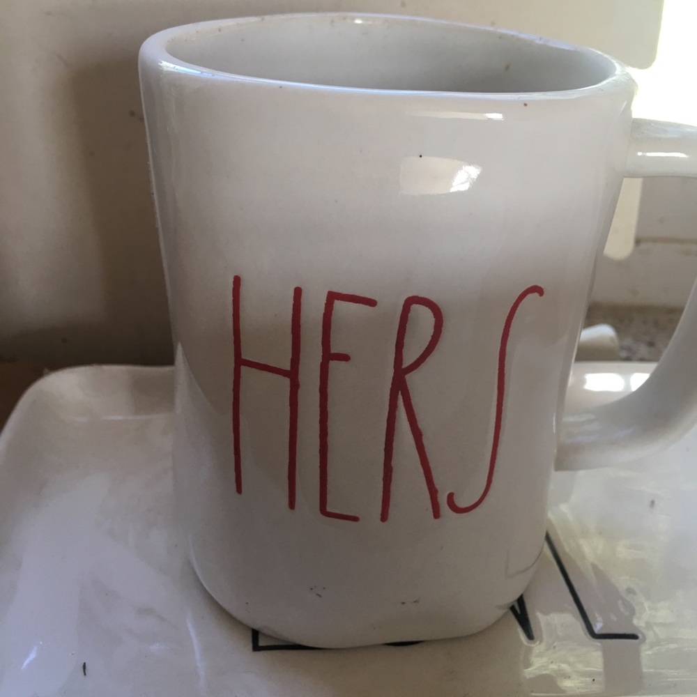 Rae Dunn 2017 hers mug